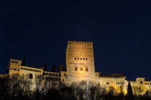 Alhambra desde la Carrera del Darro