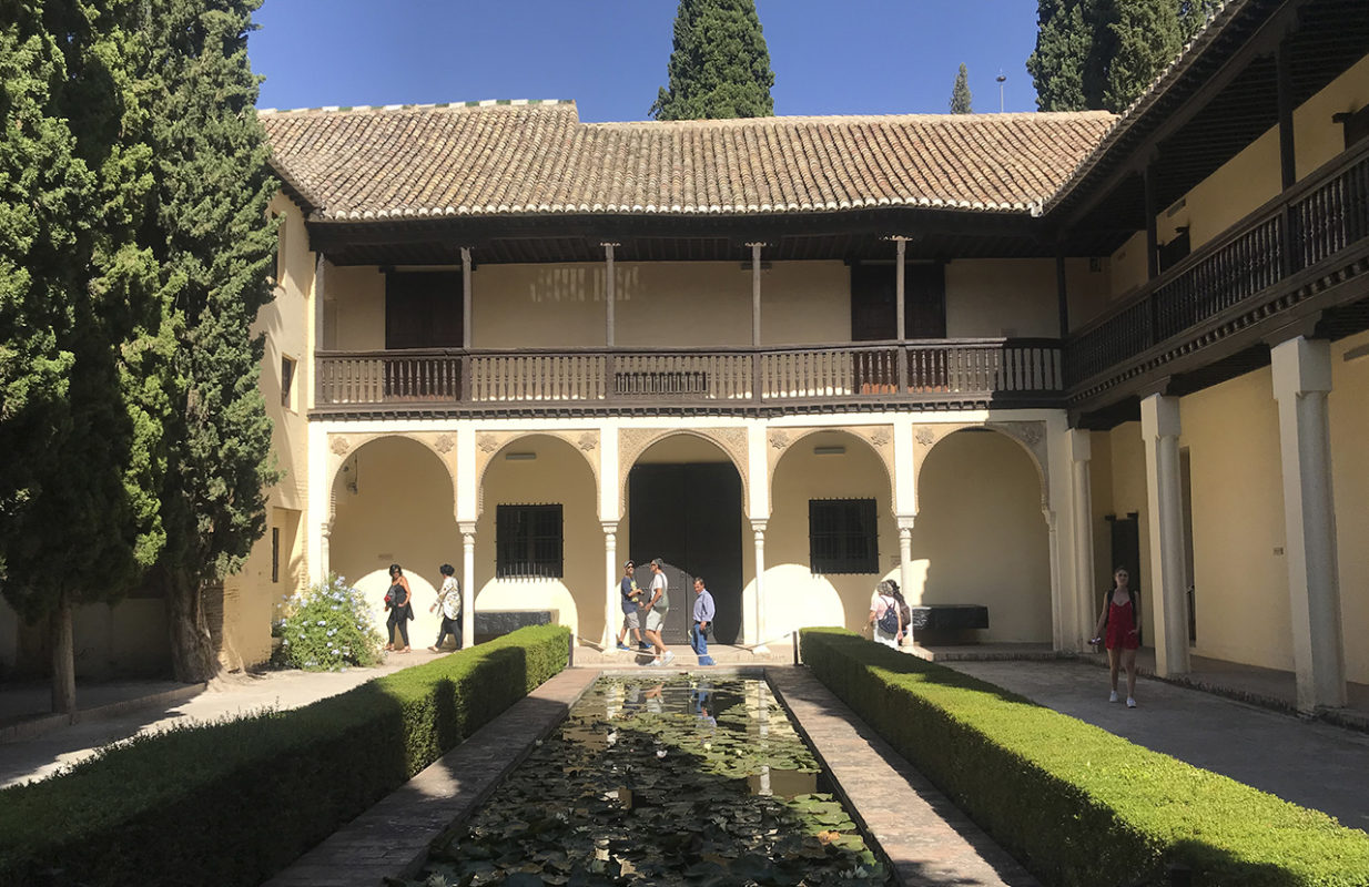 Tour un día completo en Granada. Visita Privada, Alhambra y Dobla de Oro