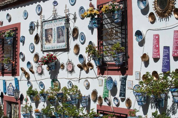 sacromonte neighborhood in granada