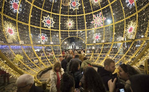 alumbrado de granada en navidad