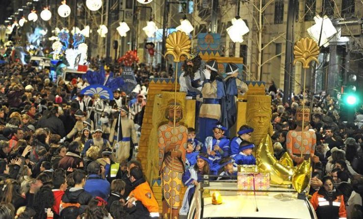 cabalgata de reyes magos en granada