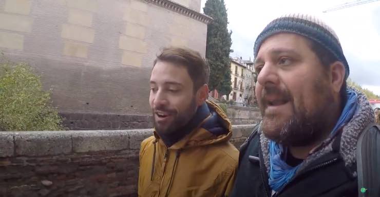 YouTuber el viaje de pirulo en la visita Granada misteriosa