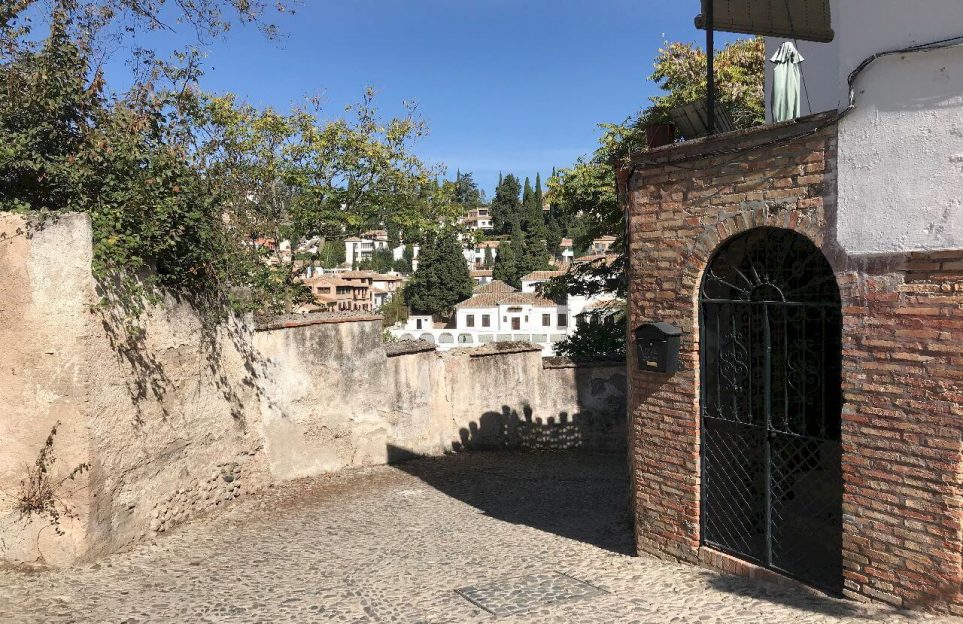 Cultural hike following a medieval track