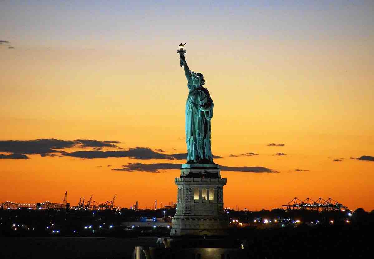 Las damas de hierro: La Torre Eiffel y La Estatua de La Libertad