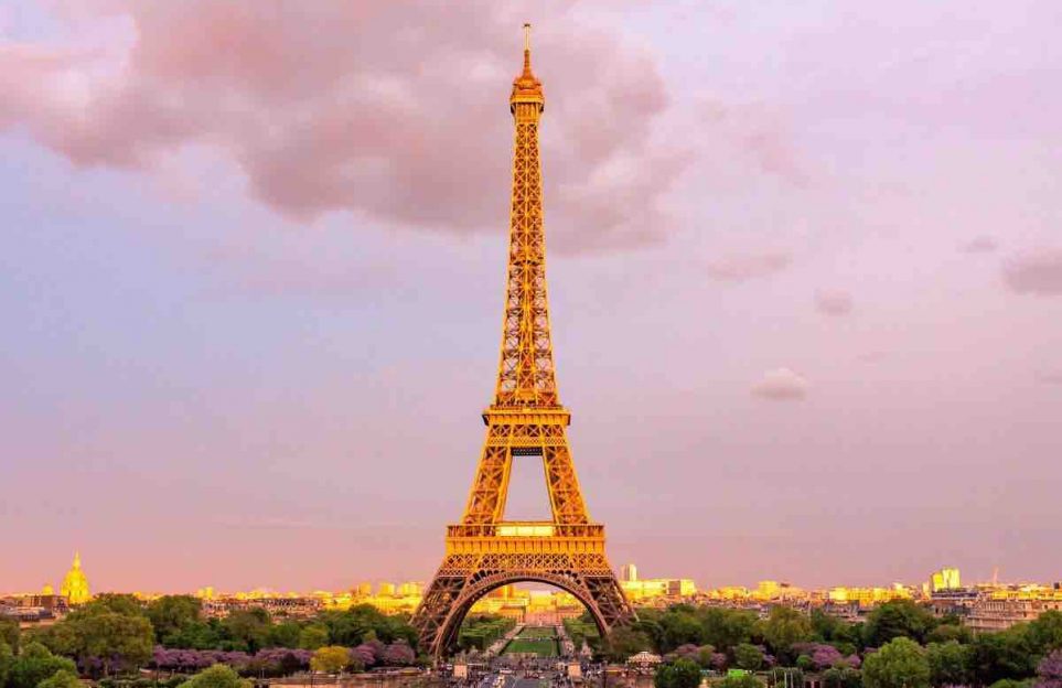 Las damas de hierro: La Torre Eiffel y La Estatua de La Libertad