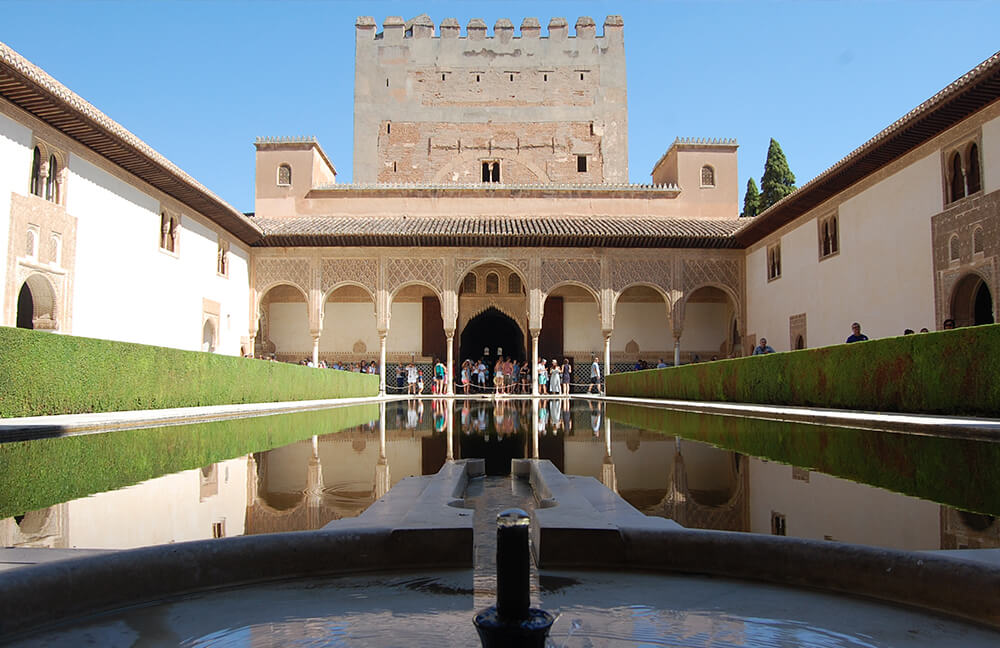 Patio de comares o arrayanes